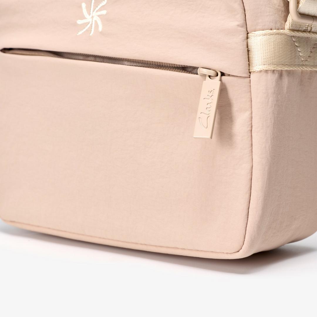 Womens Cloudsteppers Sand Crossbody Sand Bag - Image 5