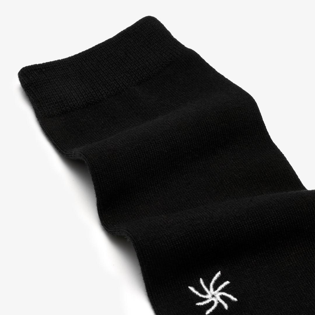 Cloud Steppers 3 Pack Crew Black Socks - Image 2