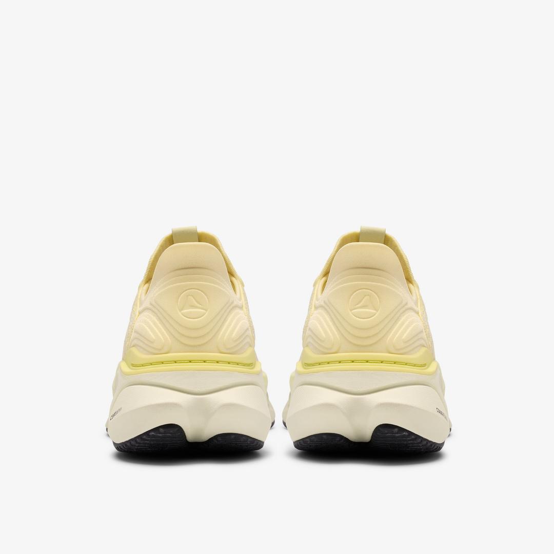 Women's Pace Rise Pale Yellow Sneaker US - Image 9