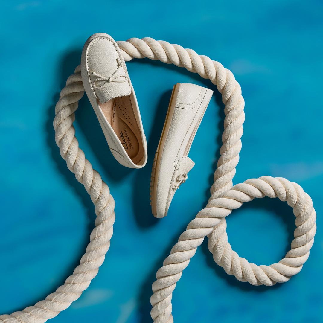 Womens Elliotte Sail Cream Leather Moccasins - Image 4