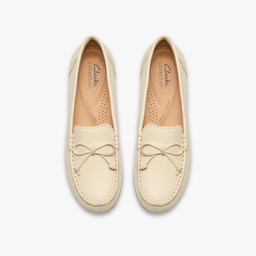 Womens Elliotte Sail Cream Leather Moccasins - Image 9