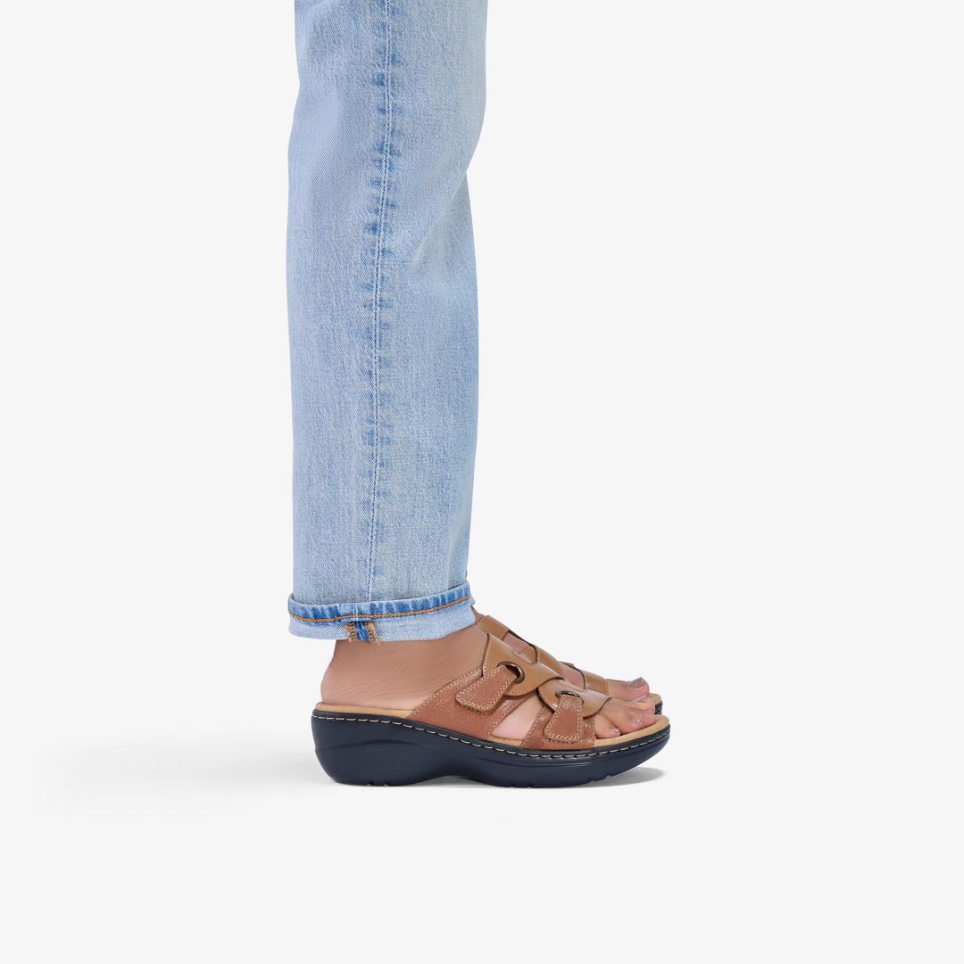 WOMENS Merliah2 Cove Tan Leather Wedges - Image 2