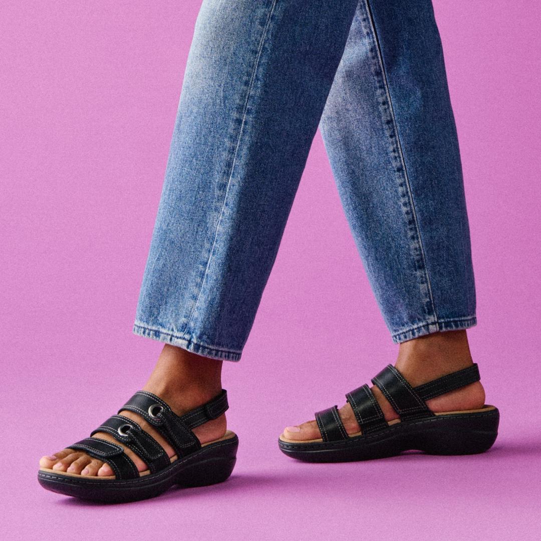 Women's Merliah2 Bali Black Wedges - Image 2