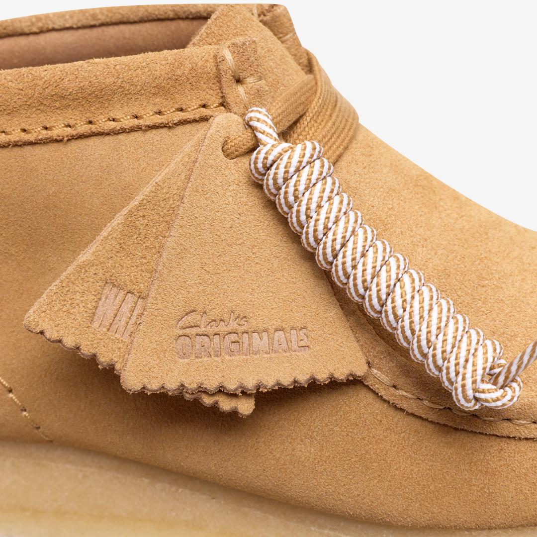 Womens Wallabee Boot Tan Suede - Image 8