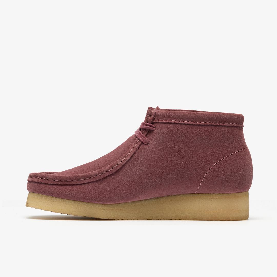 Womens Wallabee Boot. Rose Brown Suede - Image 3