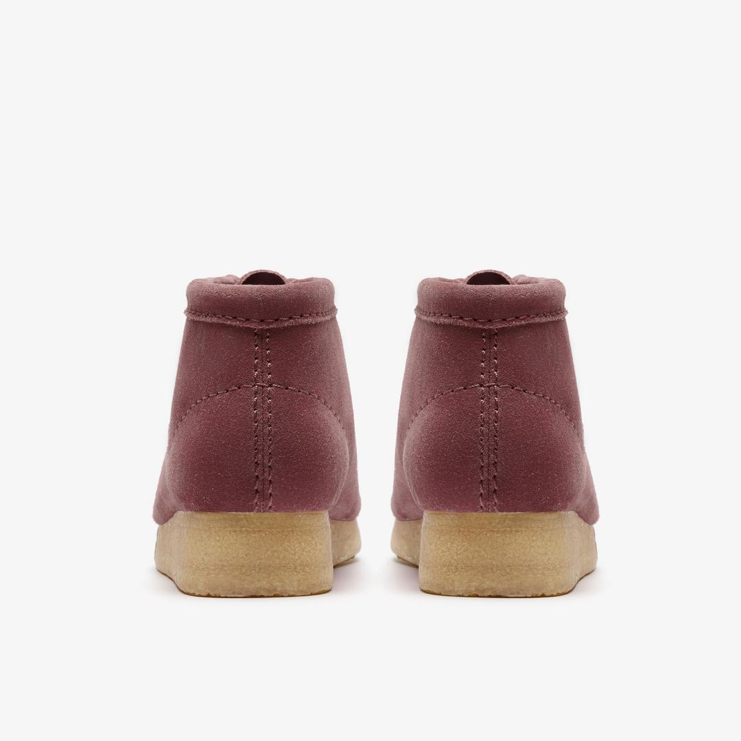 Womens Wallabee Boot. Rose Brown Suede - Image 6