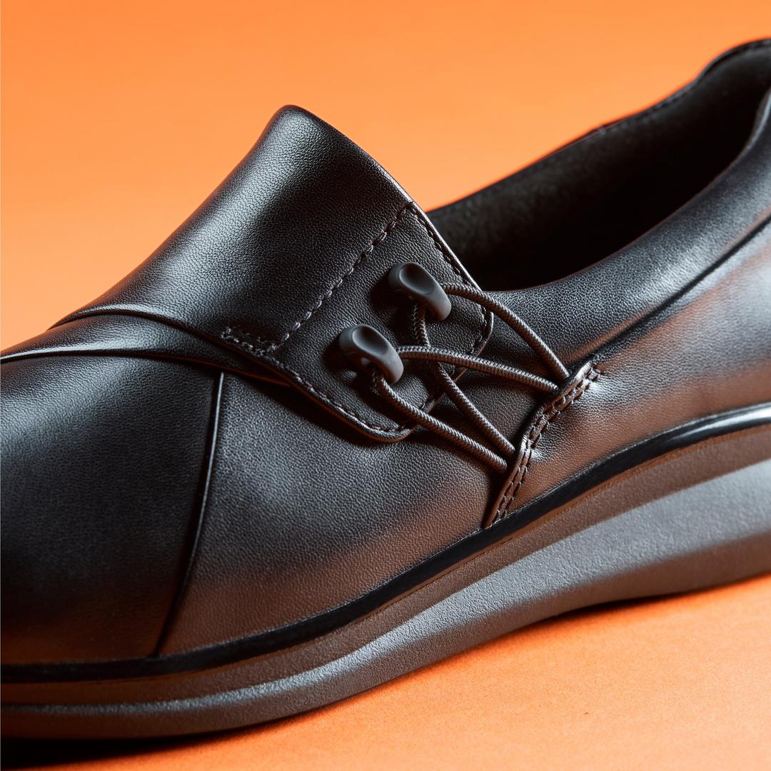Womens Lynell Slip Black Leather Slip-Ons - Image 4