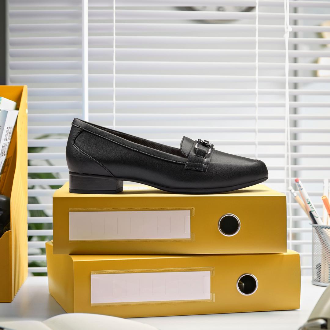 Womens Juliet Echo Black Leather Loafers - Image 4