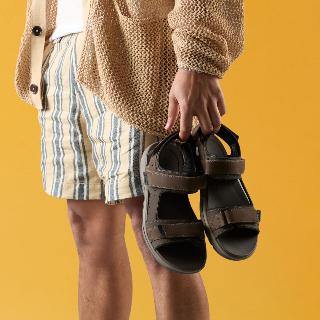 Mens Guideview Trek Beeswax Leather Sandals - Image 4