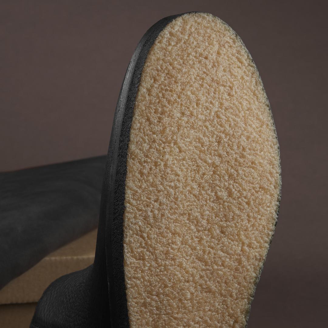 Mens Clarkdale Easy Black Leather Chelsea Boots - Image 3
