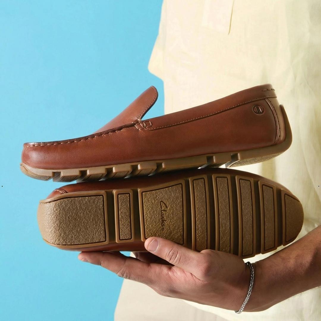 Mens Corsley Plain Tan Leather Loafers - Image 2