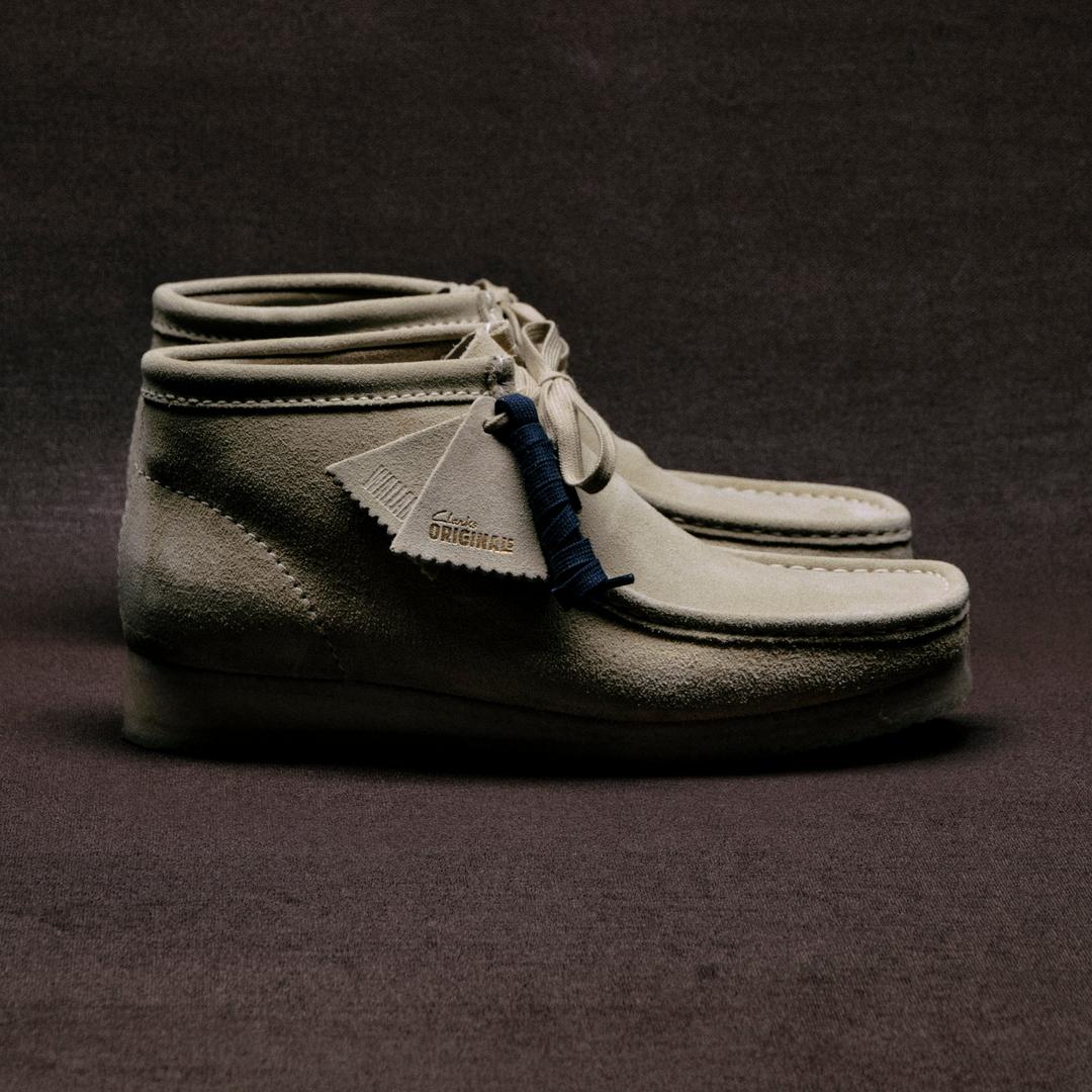 Men's Wallabee? Boot Maple Suede Boots - Image 2