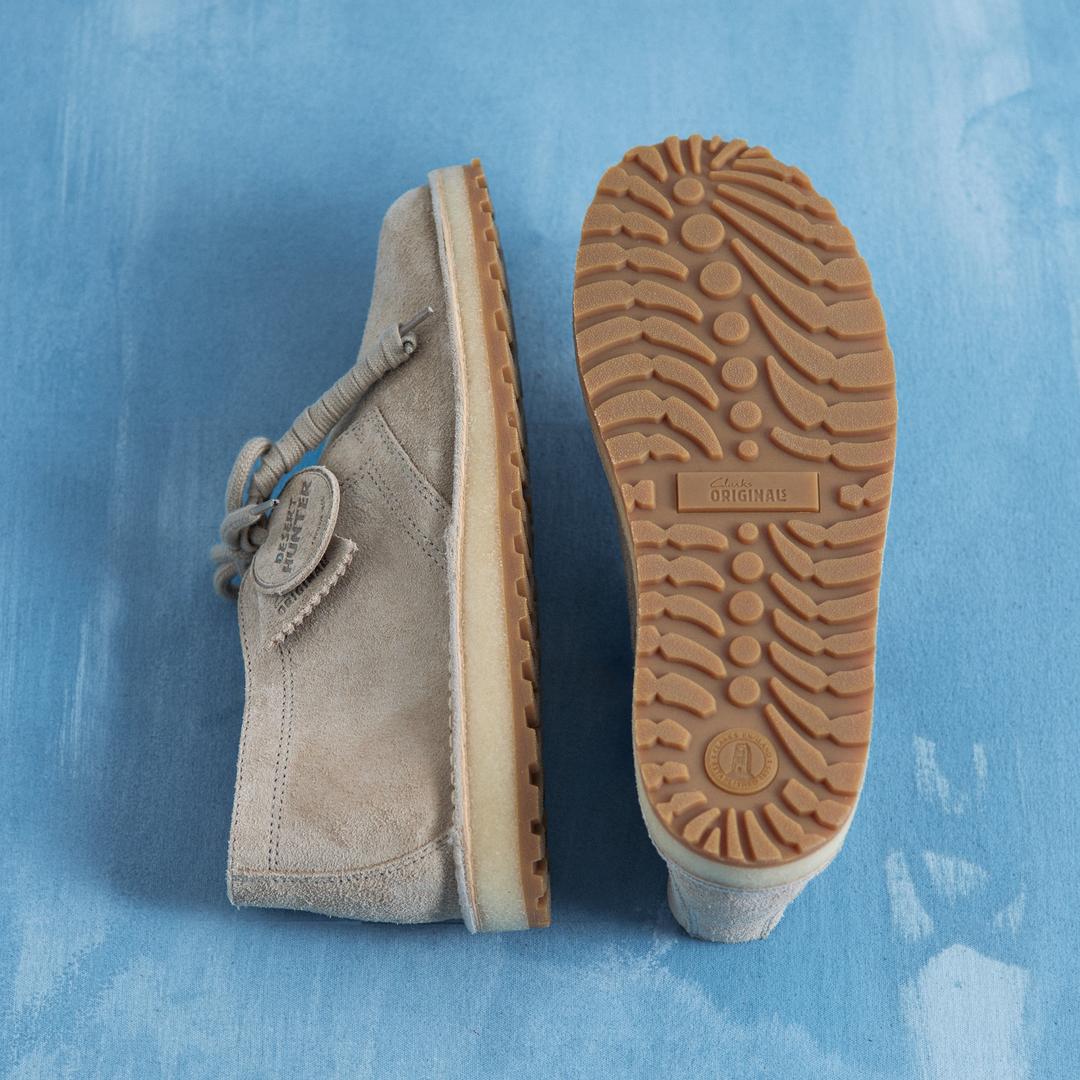 Mens Desert Hunter Sand Suede Desert Boot - Image 2
